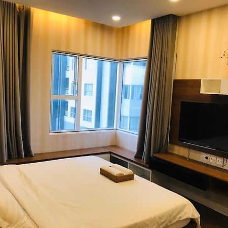 Sunrise City - 5 Star Ho Chi Minh City Exterior photo