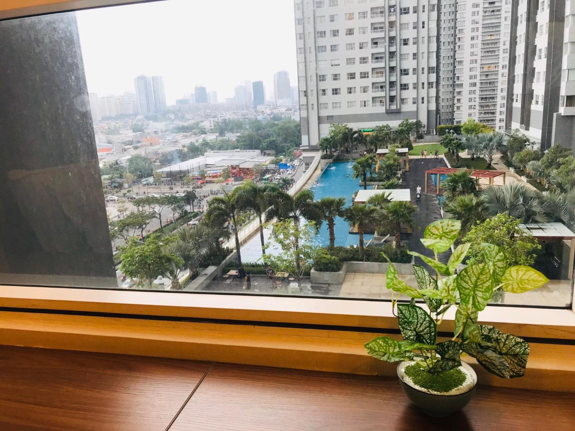Sunrise City - 5 Star Ho Chi Minh City Exterior photo